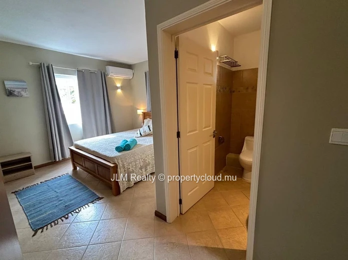 For Sale – Exclusive Listing: Duplex with 3 Bedrooms + Independent 1-Bedroom Apartment in Tamarin, Mauritius