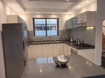 4 Bedroom Villa