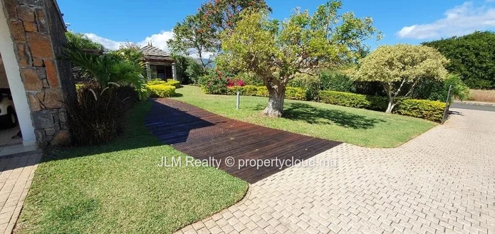 5-bedroom luxury villa for sale at the Tamarina Golf Estate in Tamarin, Mauritius