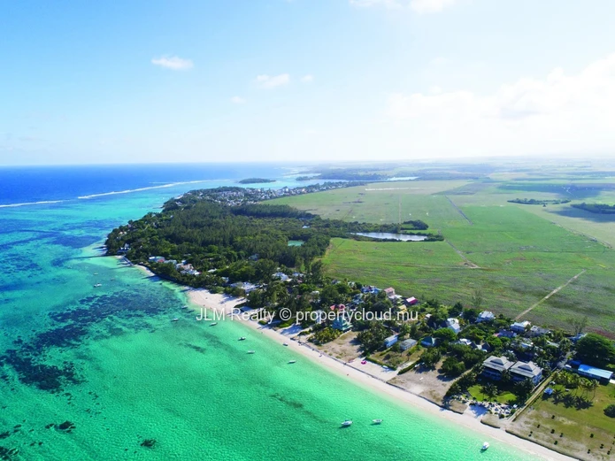 À vendre – Villa contemporaine avec piscine dans un domaine d’exception à Pointe d’Esny, Île Maurice