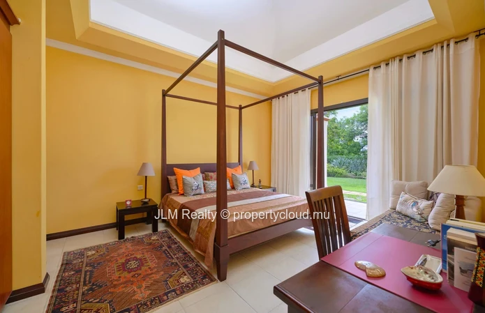For Sale – Exquisite Villa in a Secure Golf Estate in Tamarin, Mauritius