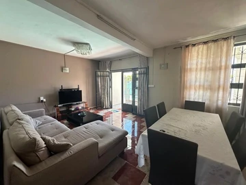 6 Bedroom Townhouse, Duplex