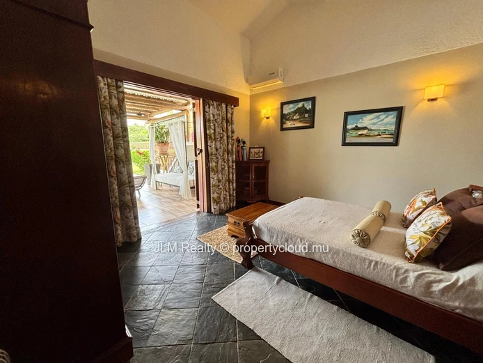 Spacious Villa with Pool, Garden and Mountain View for Sale in a Secure Estate – Petite Rivière Noire, Mauritius