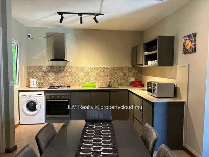 For Sale – Exclusive Listing: Duplex with 3 Bedrooms + Independent 1-Bedroom Apartment in Tamarin, Mauritius