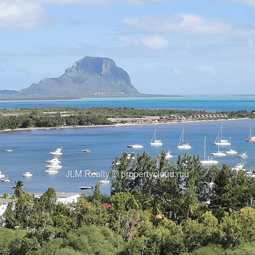 For Sale : Exceptional villa with panoramic sea views and luxury finishes, Black River, Mauritius