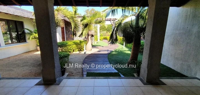 5-bedroom luxury villa for sale at the Tamarina Golf Estate in Tamarin, Mauritius