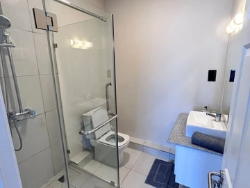 3 Bedroom Townhouse, Duplex