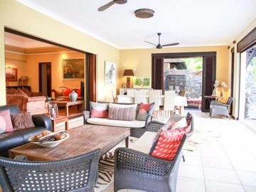 5 Bedroom Villa
