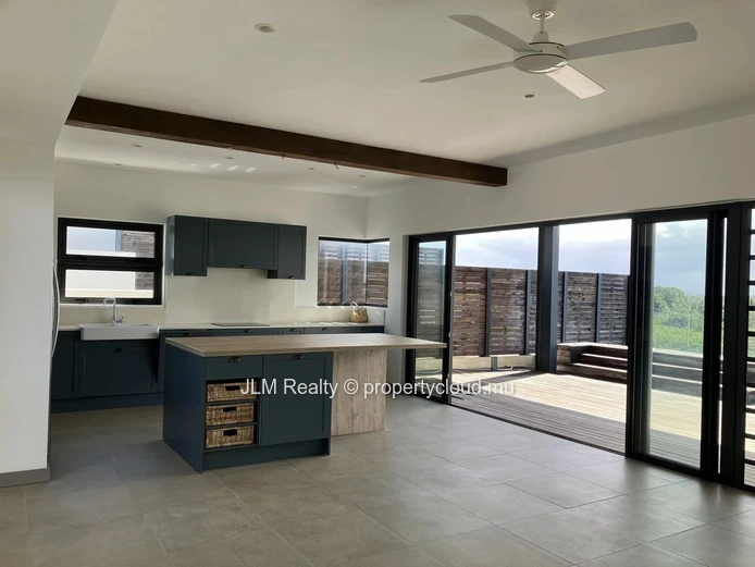 For Sale in St Antoine, Mauritius : Seafront Penthouse, 3 Bedrooms