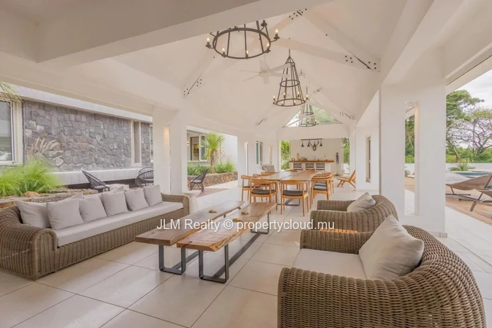 Exceptional Villa with Panoramic View and 25 meter Swimming Pool for Sale in Black River, Mauritius