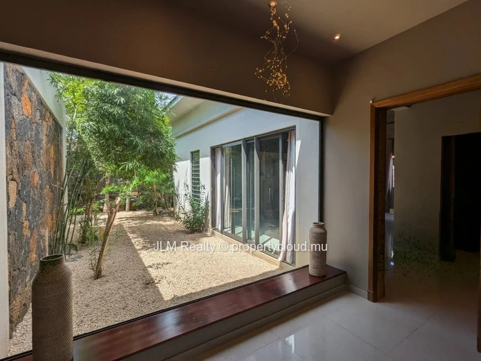 À vendre : Villa d’inspiration balinaise à Grand Baie, Île Maurice