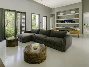 4 Bedroom Villa