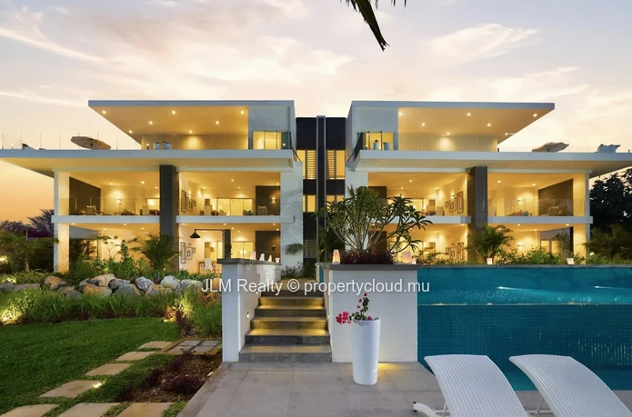 Appartement à louer à Cap Malheureux, Île Maurice – Résidence pieds dans l’eau avec vue sur la mer et les îles du Nord