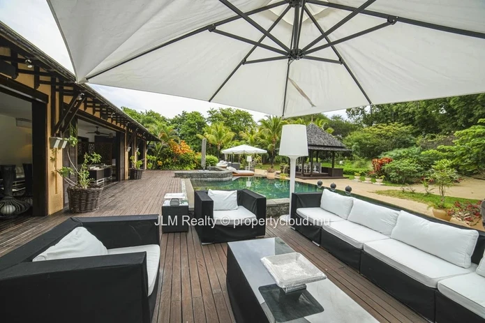 Villa de luxe à vendre avec accès golf et beach club à Tamarin, Île Maurice