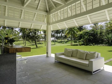 4 Bedroom Villa