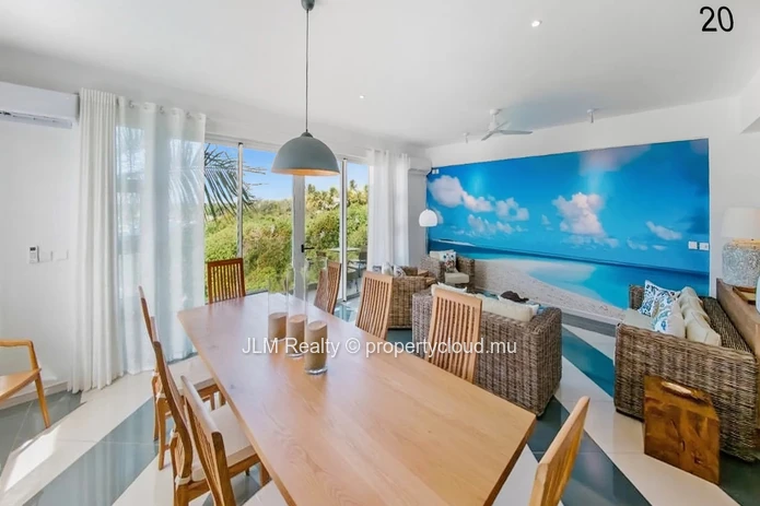 Penthouse with Sea View and Beach Access – Trou d’Eau Douce, Mauritius