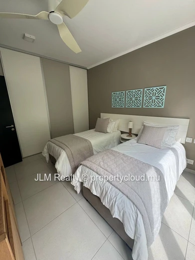 À vendre – Appartement pieds dans l’eau dans une résidence sécurisée à Tamarin, Île Maurice