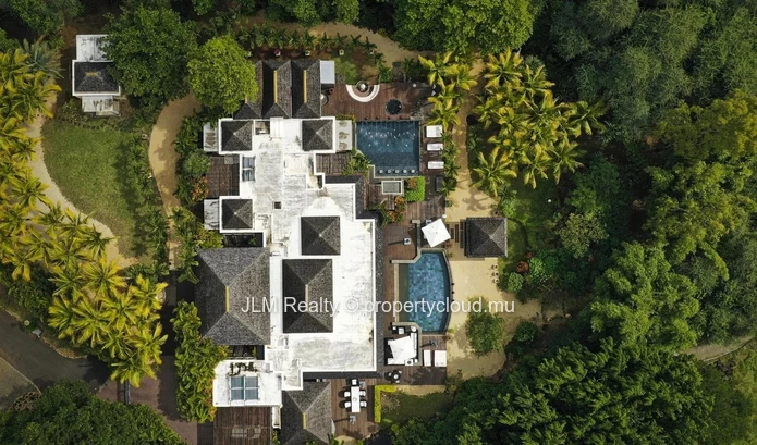 Villa de luxe à vendre avec accès golf et beach club à Tamarin, Île Maurice