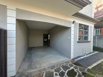 6 Bedroom Townhouse, Duplex