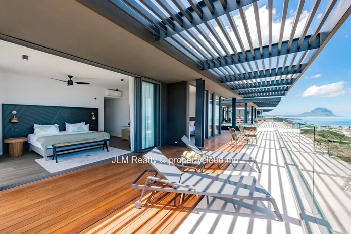 For Sale – Exceptional Brand-New Penthouse with Panoramic Views in Black River, Mauritius