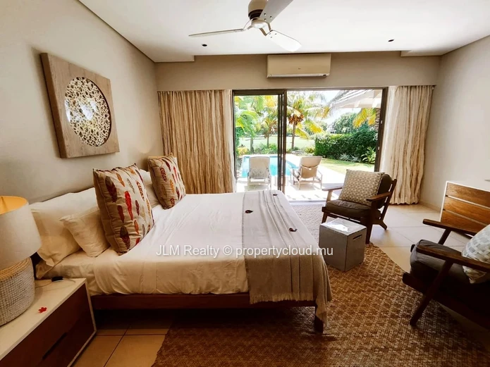 Villa Élégante au Cœur d’un Domaine Golfique Prestigieux