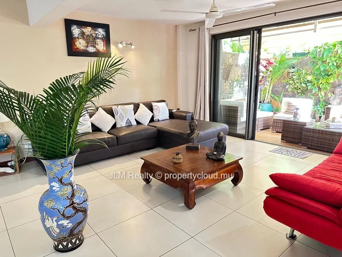 À vendre – Appartement de standing dans une résidence sécurisée à Rivière Noire, Île Maurice