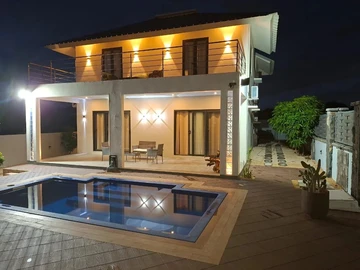 4 Bedroom Villa