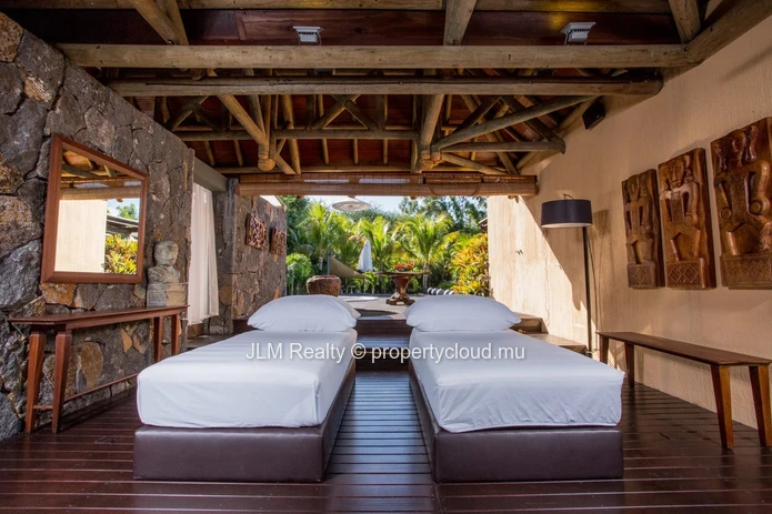 Villa de luxe à vendre avec accès golf et beach club à Tamarin, Île Maurice