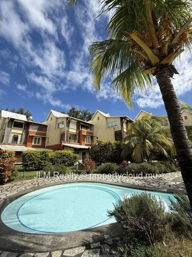 À louer : Duplex de 3 chambres à Bain Boeuf, Île Maurice
