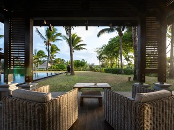 6 Bedroom Villa
