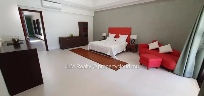 5-bedroom luxury villa for sale at the Tamarina Golf Estate in Tamarin, Mauritius