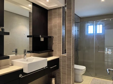 3 Bedroom Townhouse, Duplex