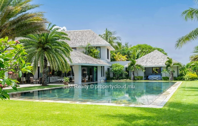 Prestigious Villa with Panoramic Ocean and Golf Views in an Exclusive Estate on the East Coast of Mauritius