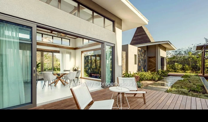 Contemporary single-storey villa for sale in Balaclava – Exclusive residence on Mauritius’ north-west coast