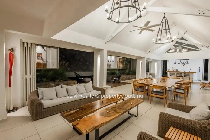 Exceptional Villa with Panoramic View and 25 meter Swimming Pool for Sale in Black River, Mauritius