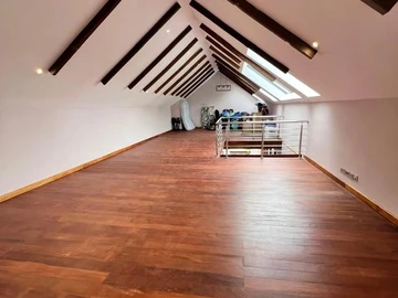4 Bedroom Villa