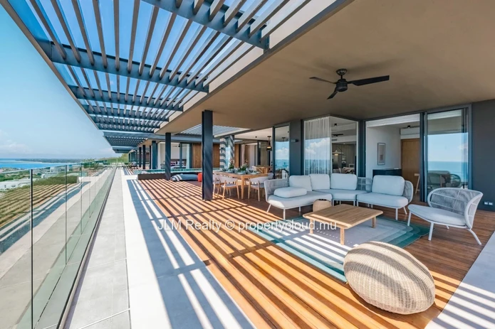 For Sale – Exceptional Brand-New Penthouse with Panoramic Views in Black River, Mauritius