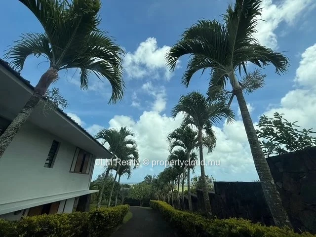 For Rent: 4-Bedroom Villa with Large Pool and Open Views, Belle Vue Harel, Mauritius
