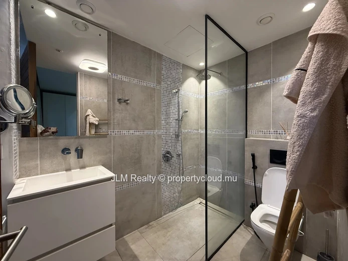 À vendre – Appartement de luxe en bord de mer à Grand Baie, Île Maurice