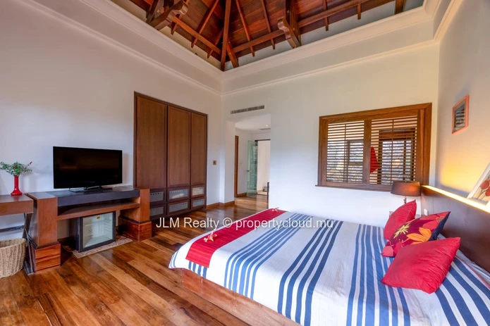 Exceptional Villa for Sale in Bel Ombre, Mauritius – Steps from the Lagoon and a 5-Star Hotel