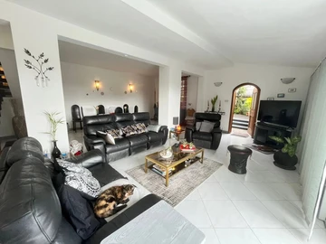 3 Bedroom Villa