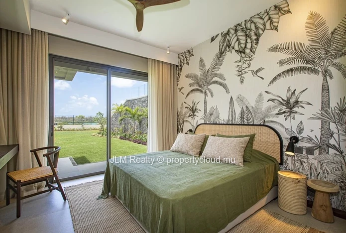 Superb luxury villa for sale in a golf estate in Beau Champ on the east coast of Mauritius