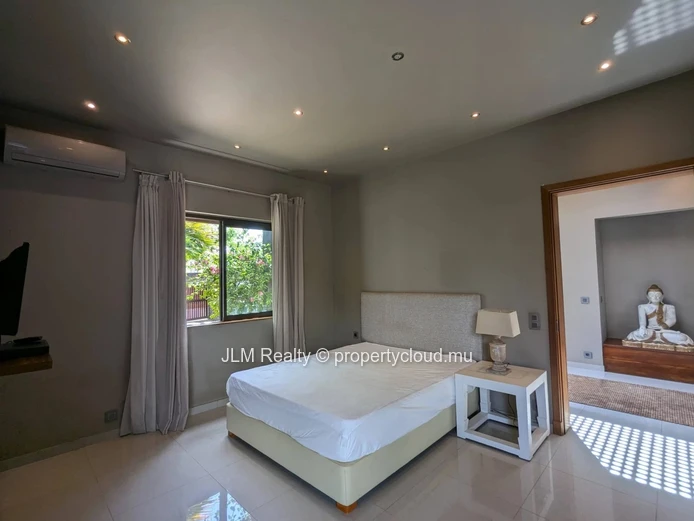 À vendre : Villa d’inspiration balinaise à Grand Baie, Île Maurice