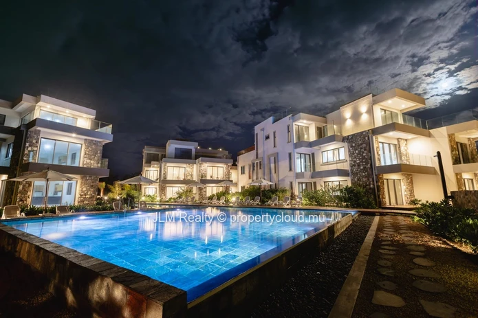 À vendre – Appartement neuf de 3 chambres les pieds dans l’eau, à Poste Lafayette, île Maurice