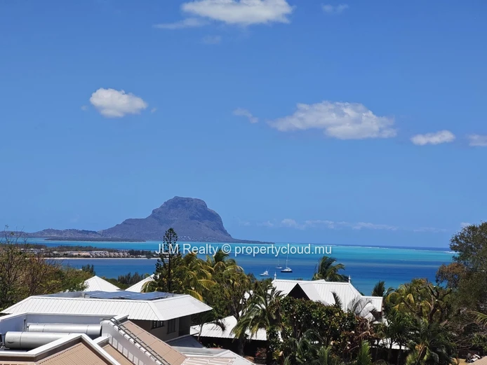 Apartment for rent in Black River, Mauritius with exceptional sea views and views of Le Morne