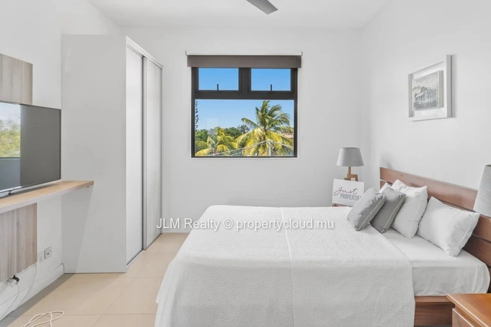 Penthouse de 3 chambres à louer à Trou aux Biches, Île Maurice – Location longue durée – Vue océan