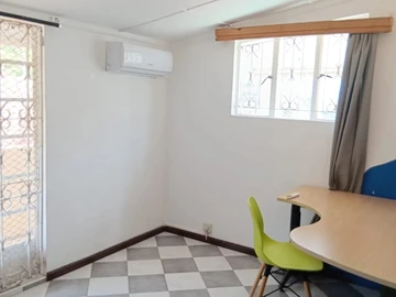 3 Bedroom Townhouse, Duplex