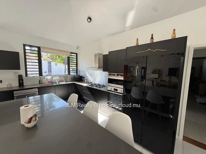 Stunning Villa for Sale in a Secure Estate in the Heart of Tamarin, Mauritius
