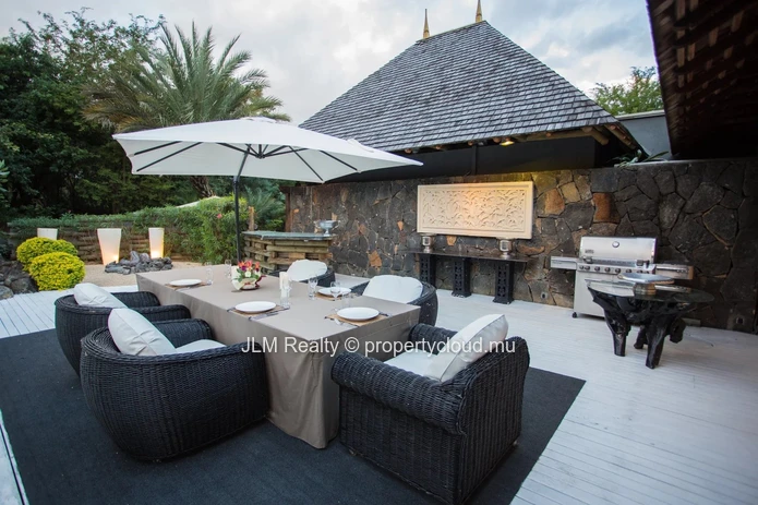 Villa de luxe à vendre avec accès golf et beach club à Tamarin, Île Maurice