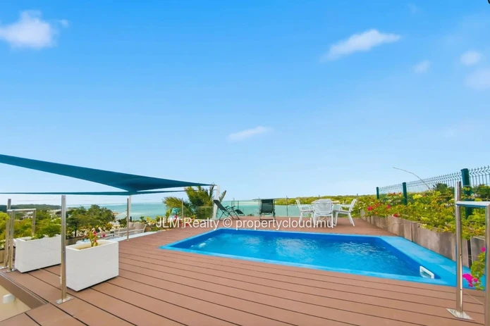 Penthouse with Sea View and Beach Access – Trou d’Eau Douce, Mauritius